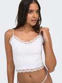 ONLVICKY LACE SEAMLESS CROPPE D TOP NOOS 15190175